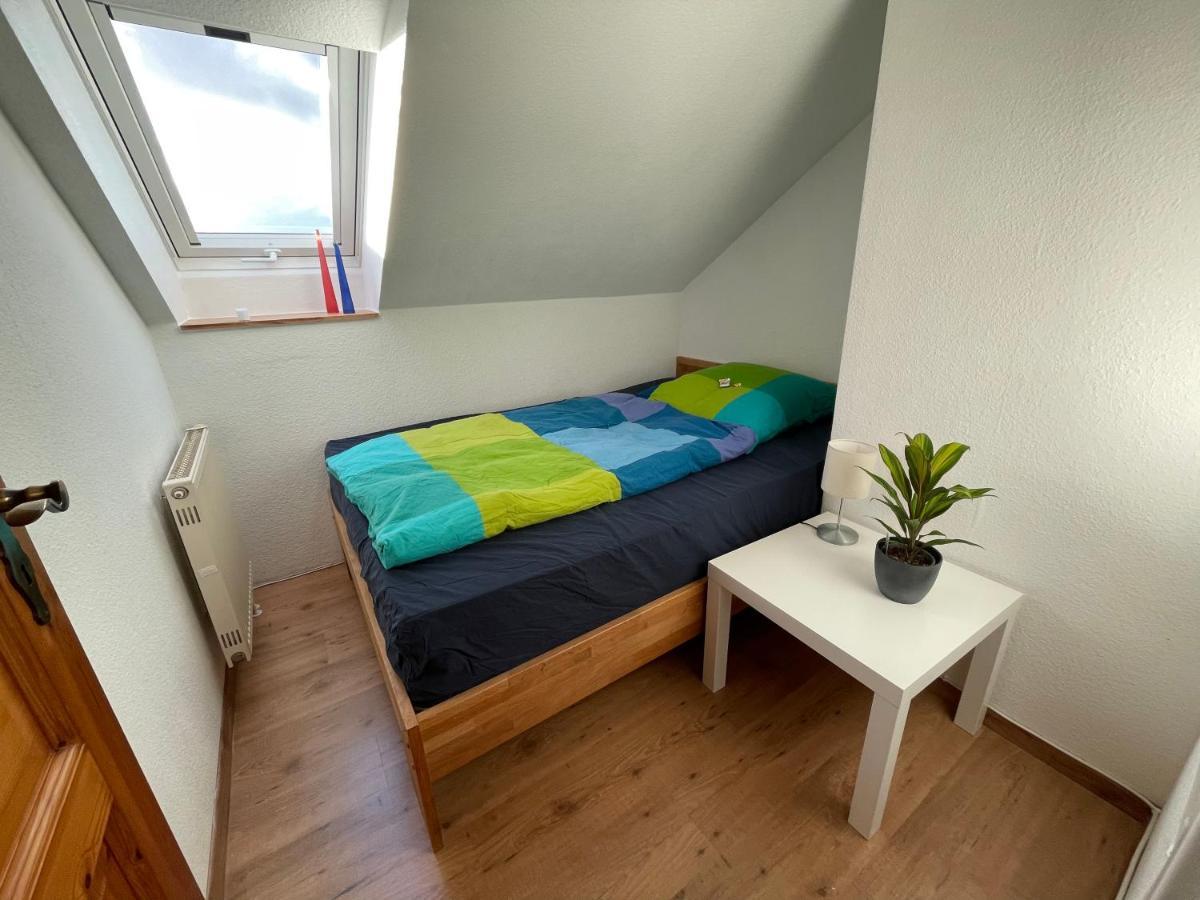 Ferienwohnung An Der Romantischen Strasse Direkt A3 Und A81 Eisingen  외부 사진