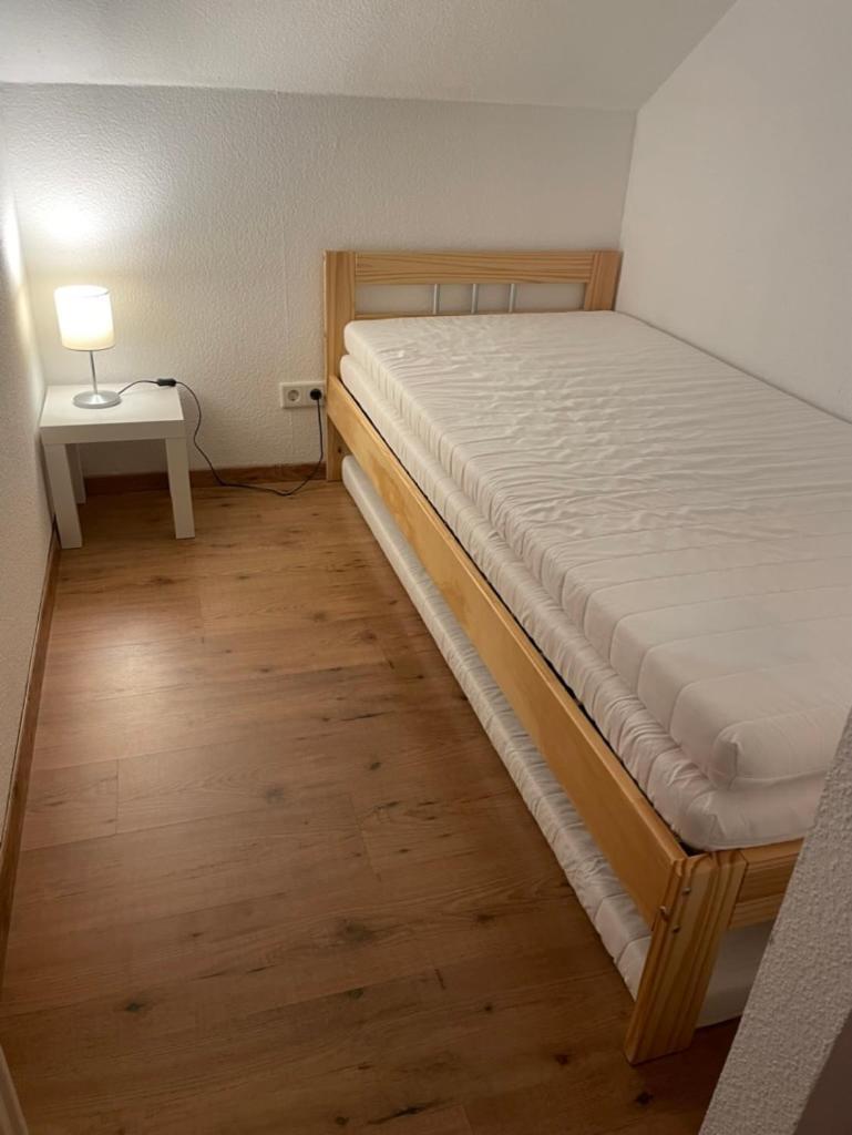 Ferienwohnung An Der Romantischen Strasse Direkt A3 Und A81 Eisingen  외부 사진